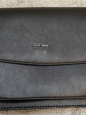 Pixie Mood Black Messenger Bag